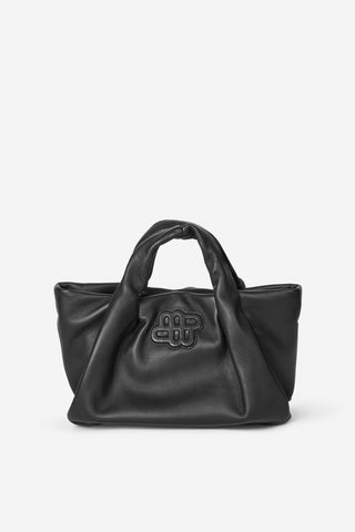 Munthe - Lixia in Black