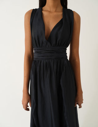 The.Garment - Gilian Halter Gown in Navy Blue