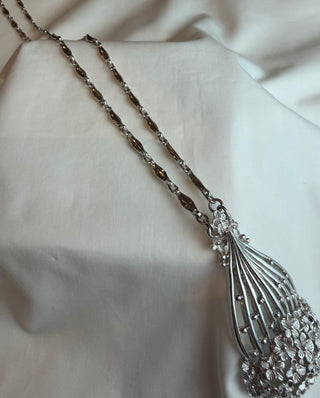 Floral Pendant Necklace