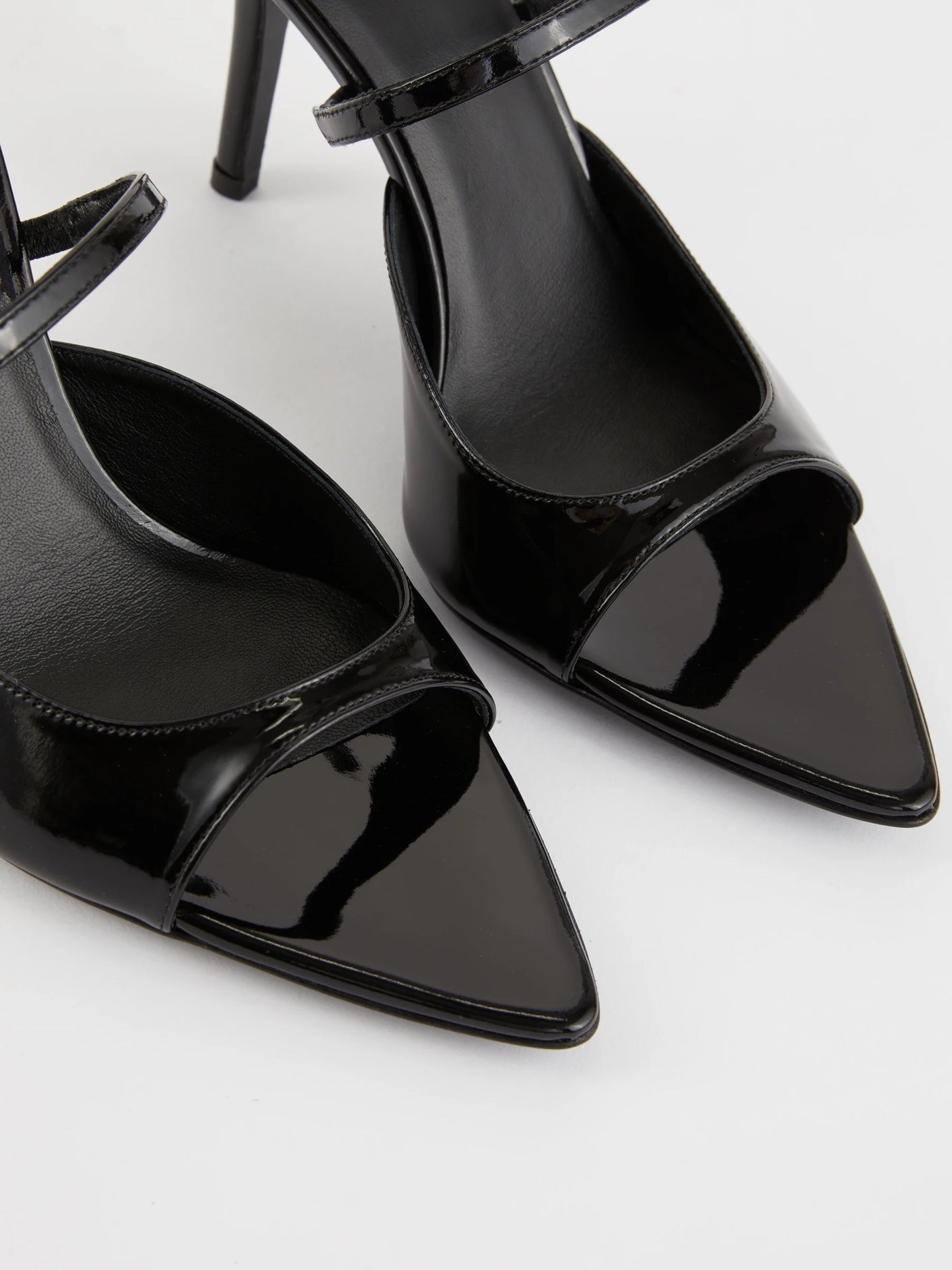 Gia Borghini Mules ‘Aimeline’ black