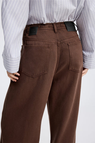 Munthe - Obey Pants in Mocca