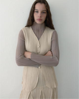 Gongdid Design - Denim Vest in Ecru