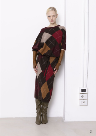 Nude - Crew Neck Argyle Knit With Draw Strings