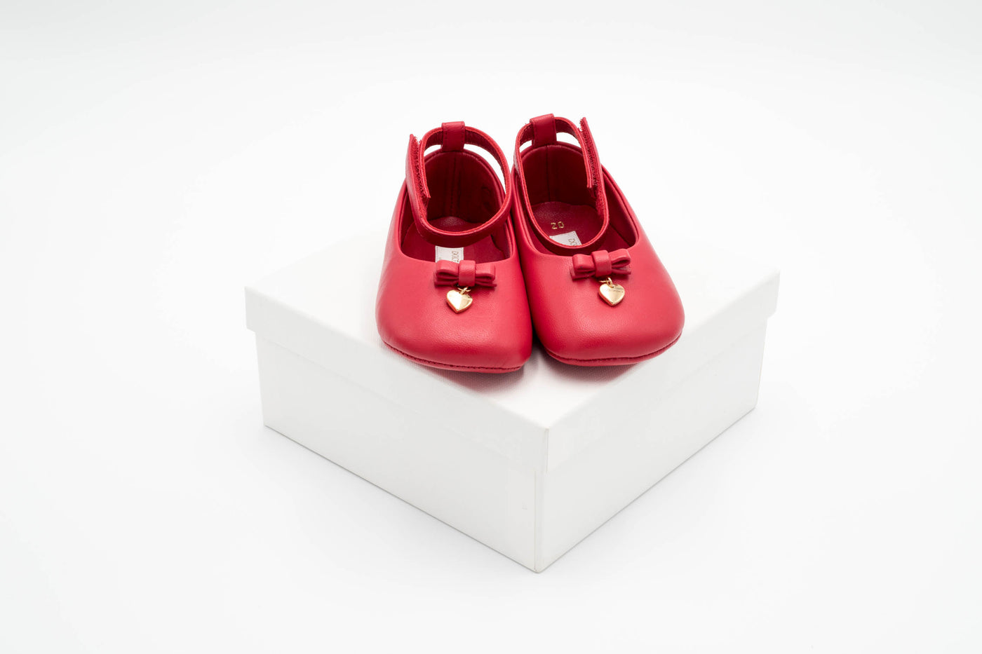 Dolce & Gabbana – Girls Red Ballerinas with Bow Detail