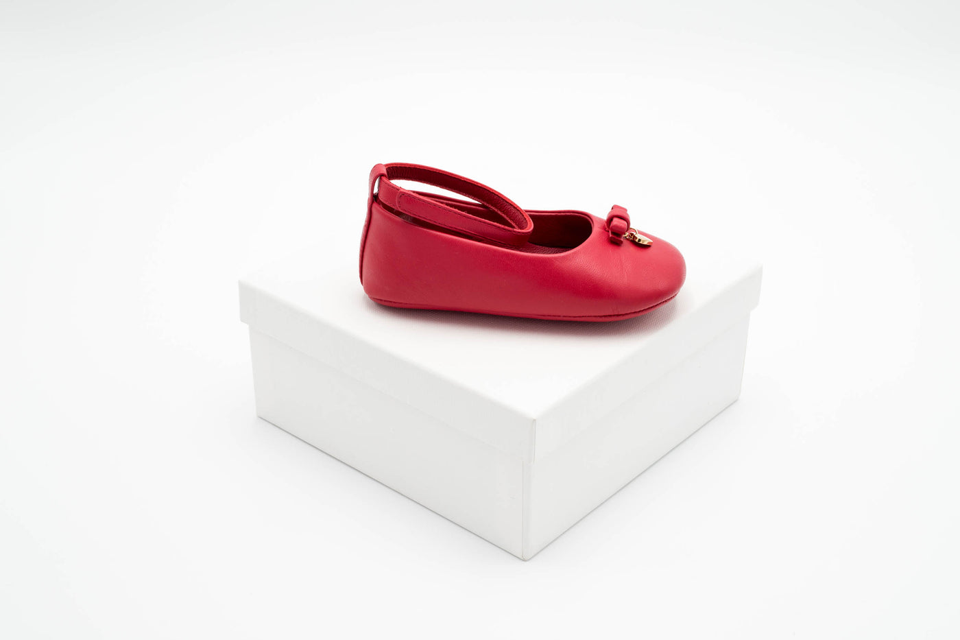 Dolce & Gabbana – Girls Red Ballerinas with Bow Detail
