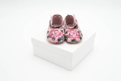 Dolce & Gabbana – Girls Pink Ballerinas with Bow Detail and Roses