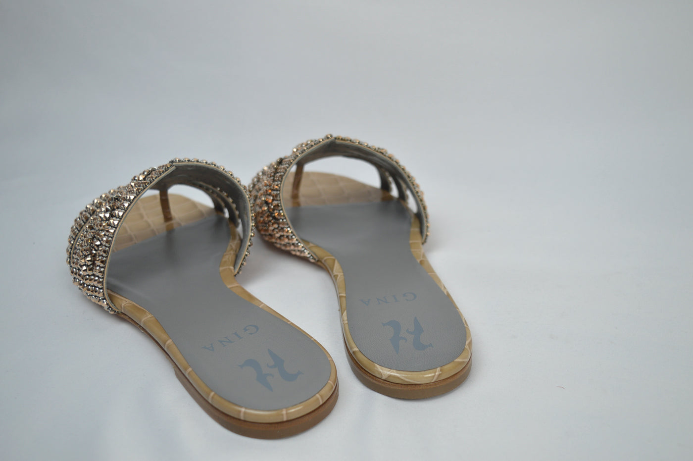 Gina - Loren Flats in beige