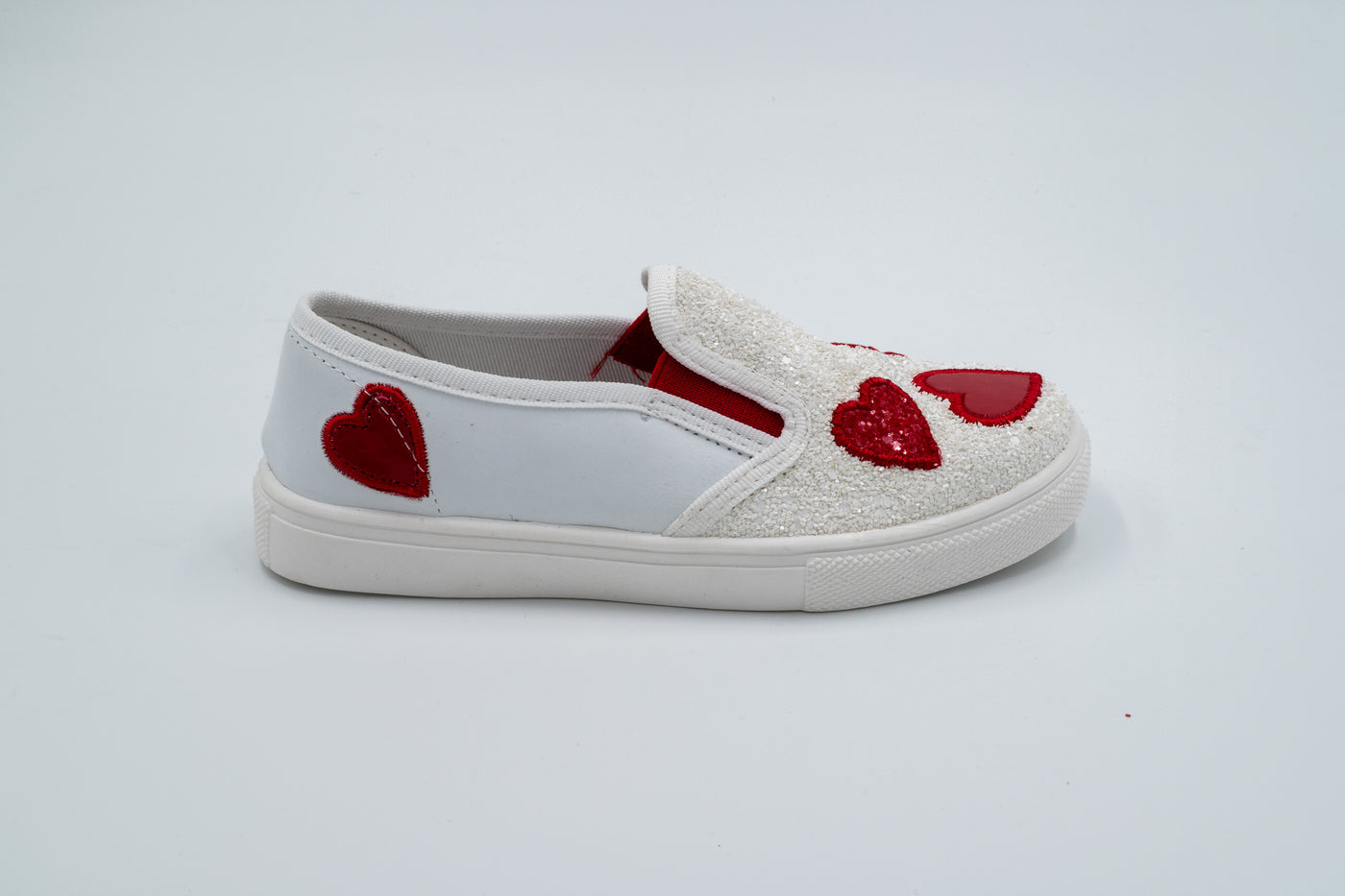 Monnalisa – White Slip Sneakers with Glitters and Hearts