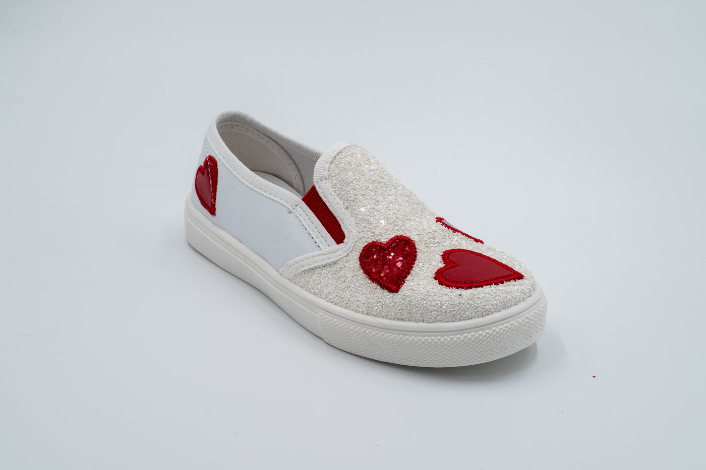 Monnalisa – White Slip Sneakers with Glitters and Hearts