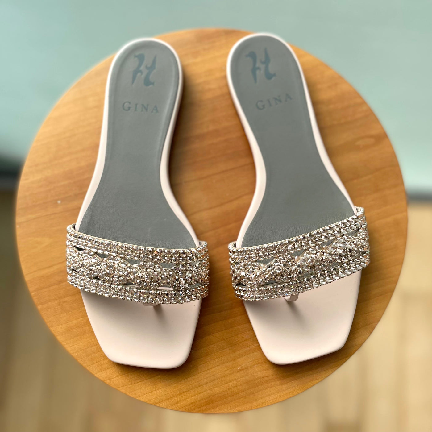 Gina Krystal flats in silk quartz