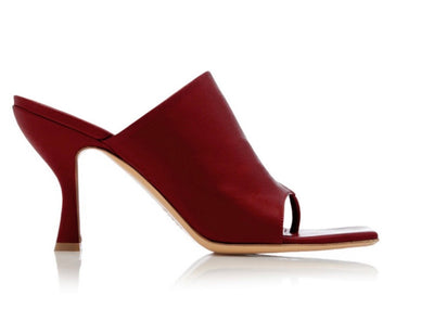 Gia X Pernille Teisbaek - Flip Flop Mule in Oxblood